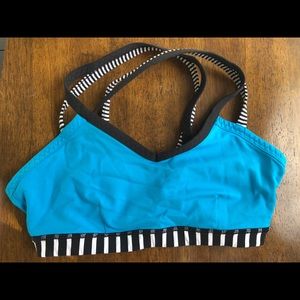 Lululemon sports bra / swim top